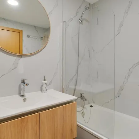 Apartment Sunflower Ocean View With Pool & Parking Canico (Madeira)