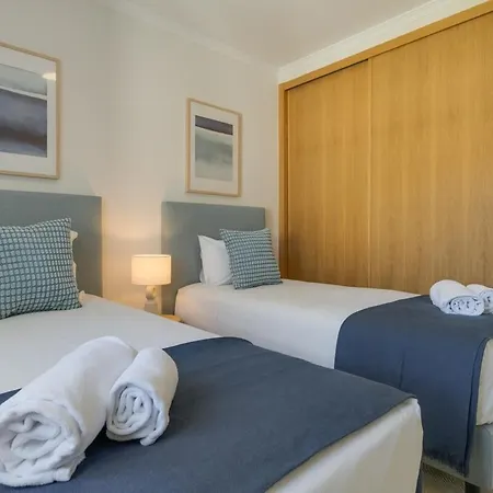 Sunflower Ocean View With Pool & Parking Apartment *