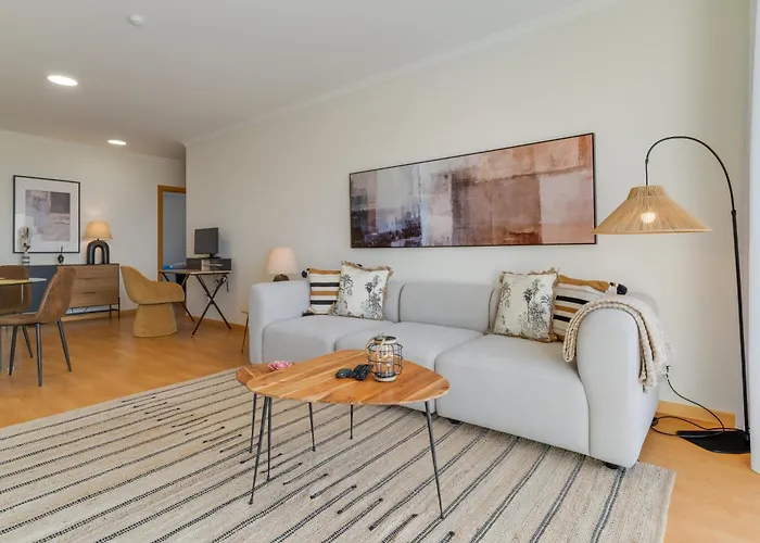 Sun Flower With Oceanview Apartman Caniço